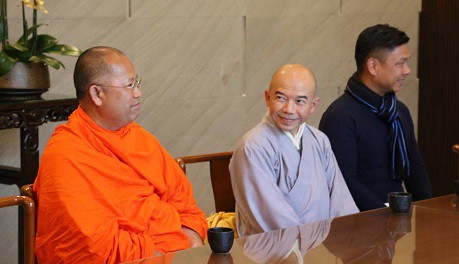601215 รอง กต หารือศูนย์ฝึกพระธรรมทูต ณ ฮ่องกง 0