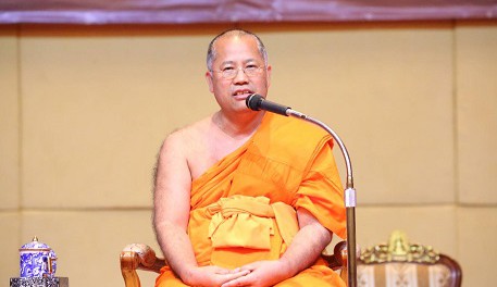601225 13 ภาพ รอง กต เยี่ยมนิสิตคณะมนุษยปฏิบัติธรรม มวก 48 มจร 0